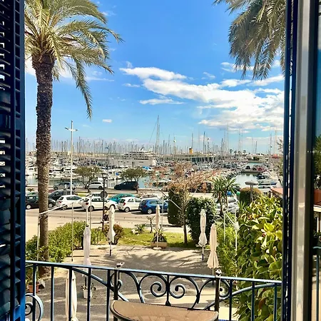 Entire Flat First Line - Sea Views - Vilanova I Geltru Apartment *