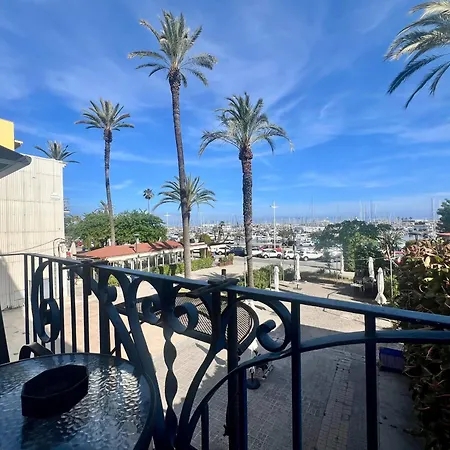 Entire Flat First Line - Sea Views - Vilanova I Geltru Appartement